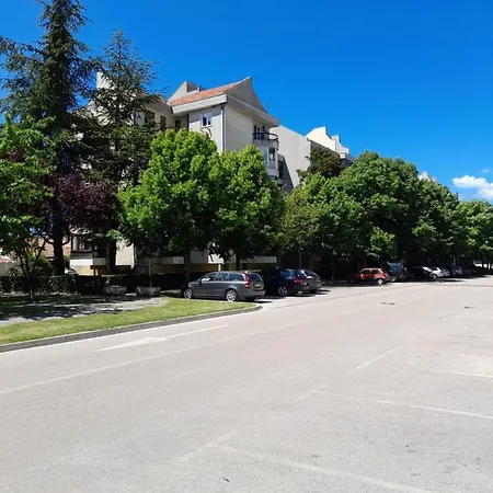 Jelena Anzujska Apartment