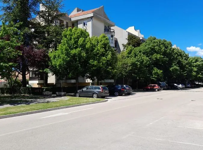 Jelena Anzujska Apartamento